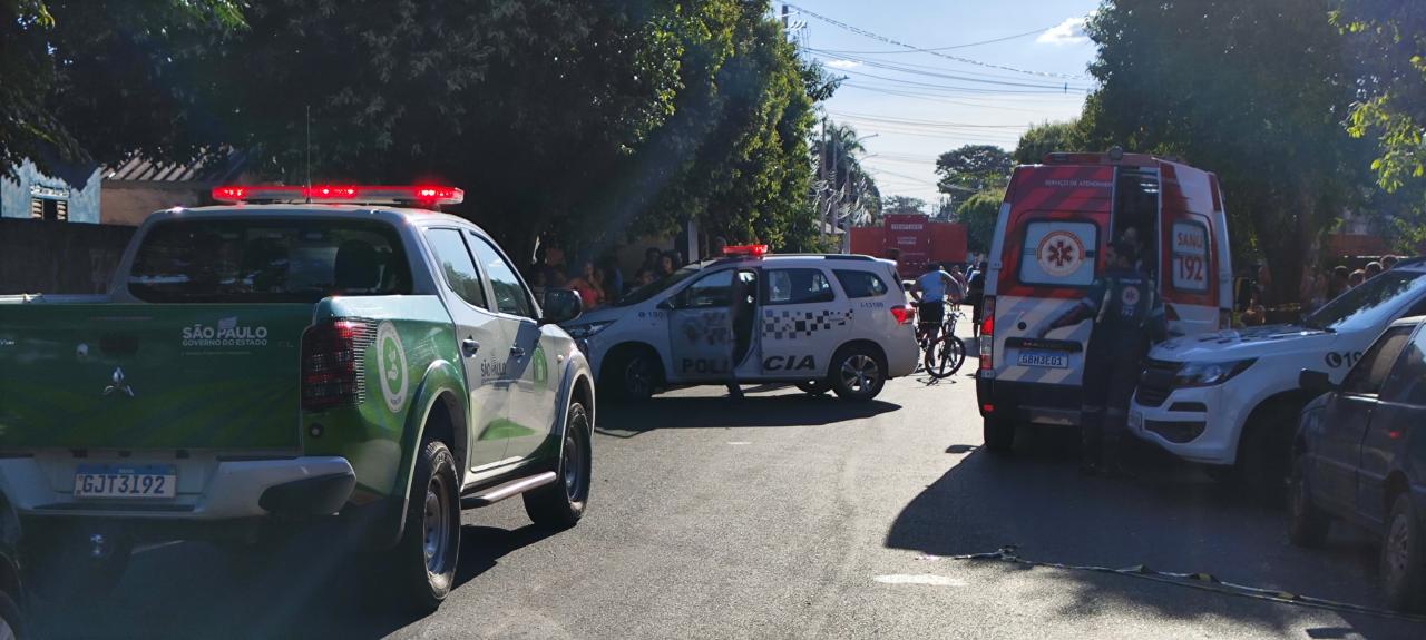 Foto 2 de 4 — URGENTE: Briga de irmãos termina em assassinato em Trabiju